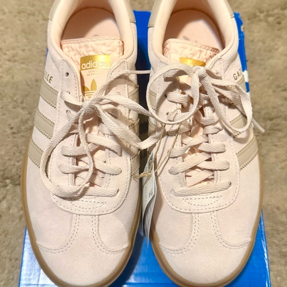 adidas Originals Cream and Tan Sneakers - Picture 7 of 7